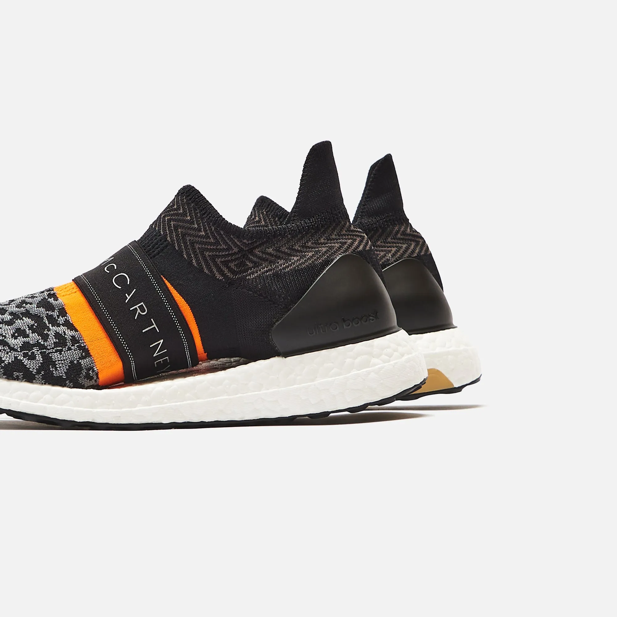 adidas by Stella McCartney Ultraboost 3D Knit - Black / Sigorg