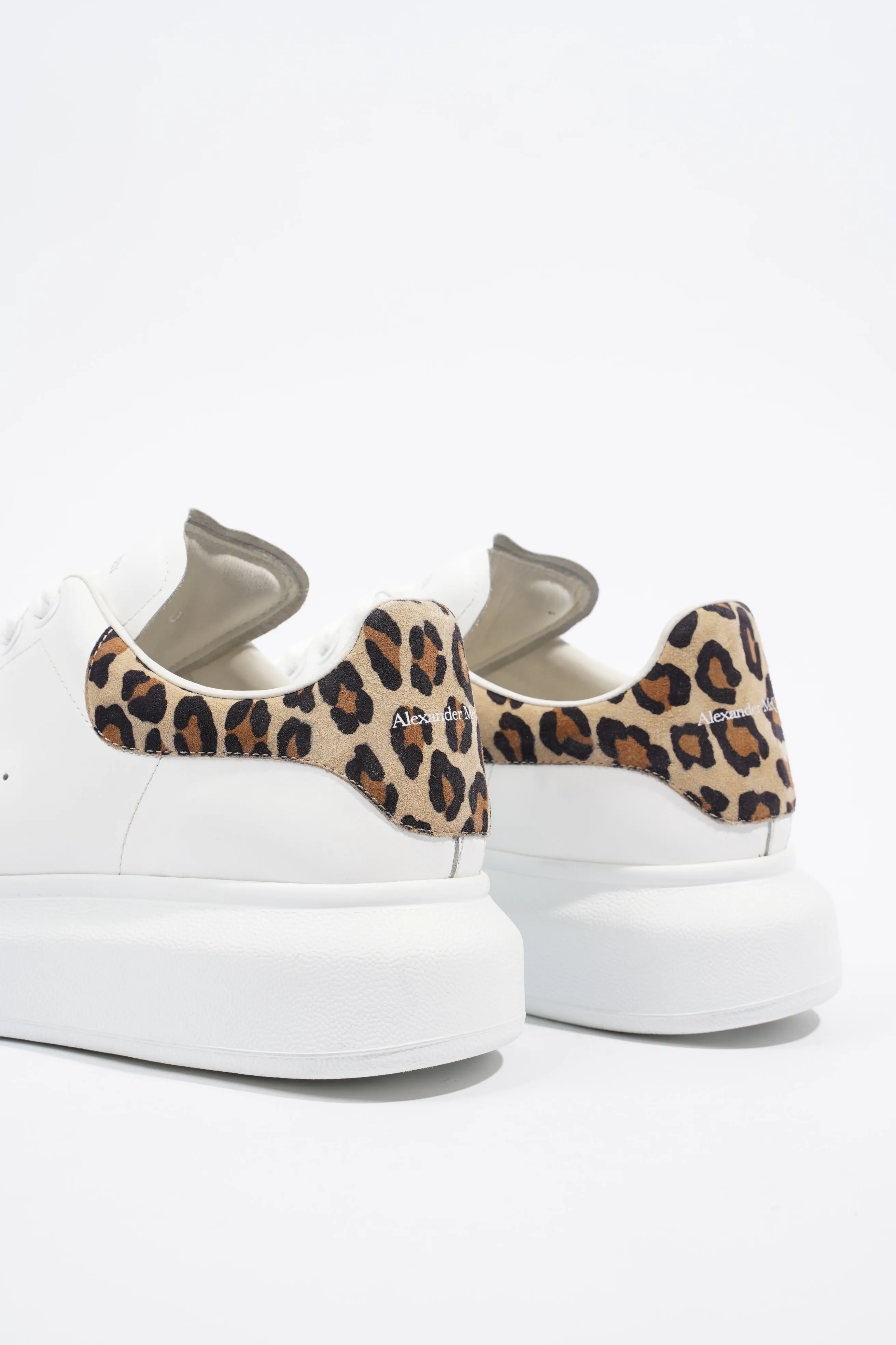 Alexander McQueen Oversized Sneaker White / Leopard Tab Leather EU 40 UK 7