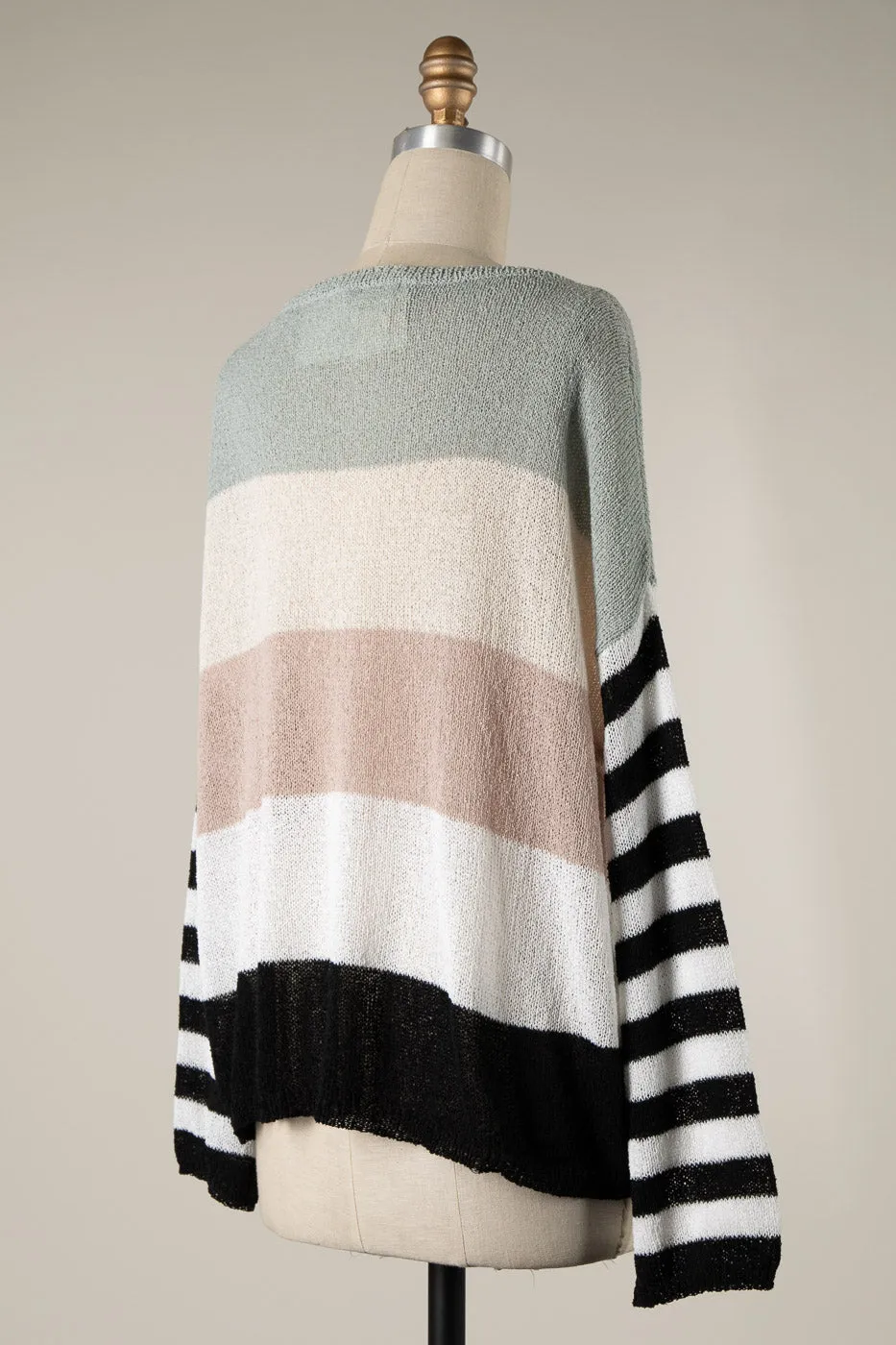 COLOR BLOCK LIGHTWEIGHT KNIT SWEATER 1 PACK