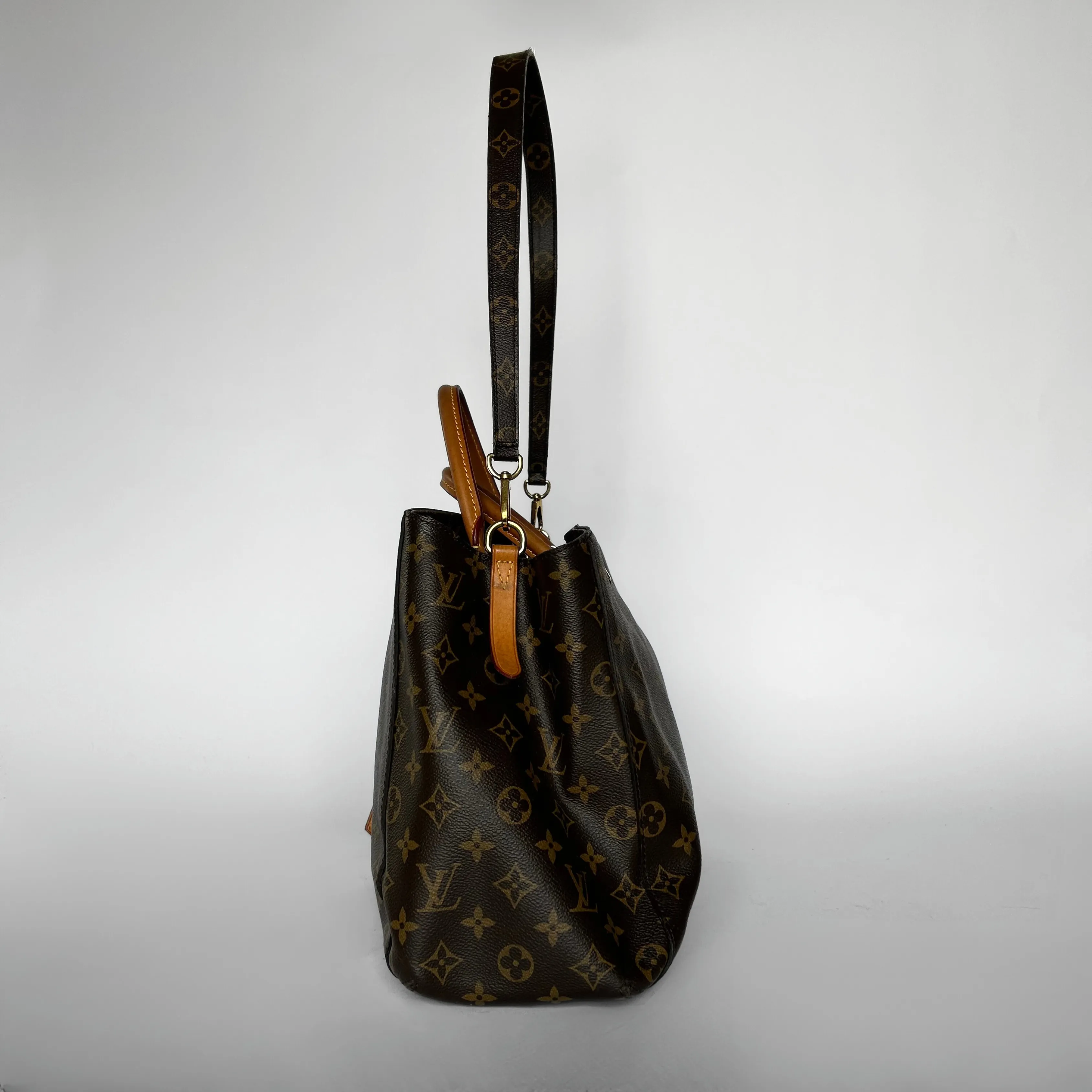 Louis Vuitton Montaigne GM Monogram Canvas