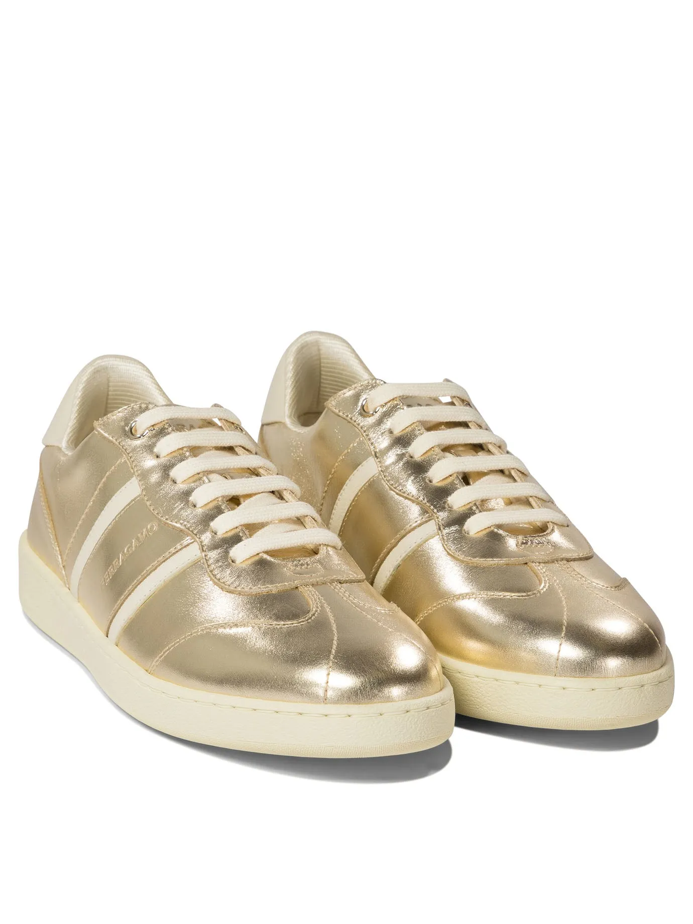 SNEAKERS & SLIP-ON