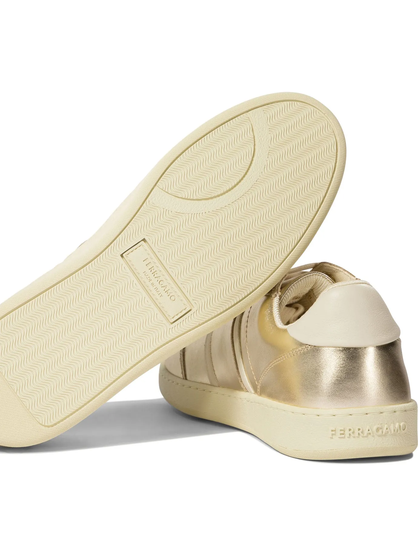 SNEAKERS & SLIP-ON